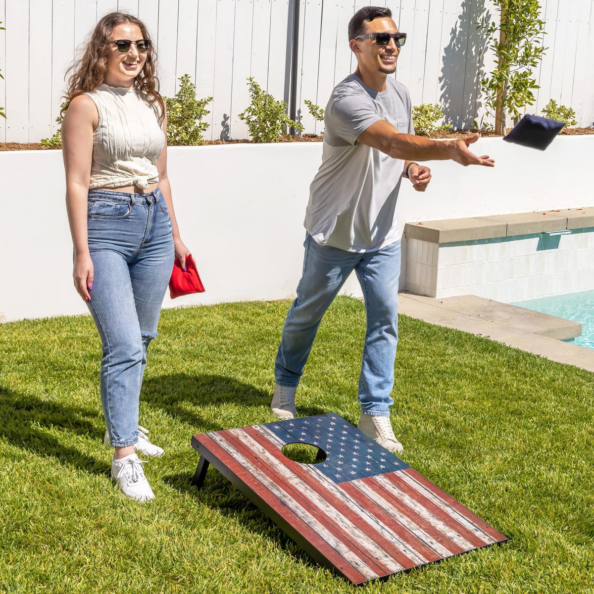 American Flag Cornhole Set with 8 Bean Bags L614