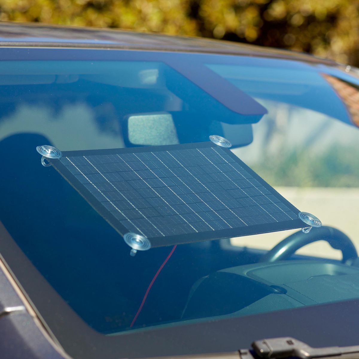 10 Watt Solar Trickle Charger Z88204