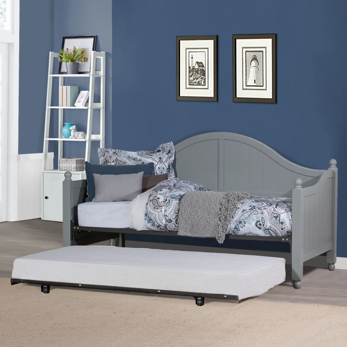 Gray Wood Daybed with Trundle U1663